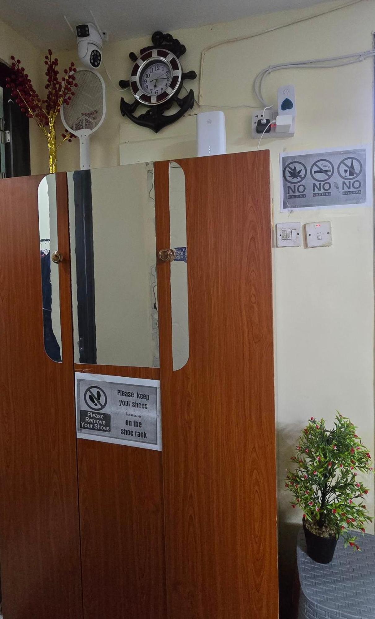 Bed and Breakfast Alharaki Capsule Dubaj Zewnętrze zdjęcie